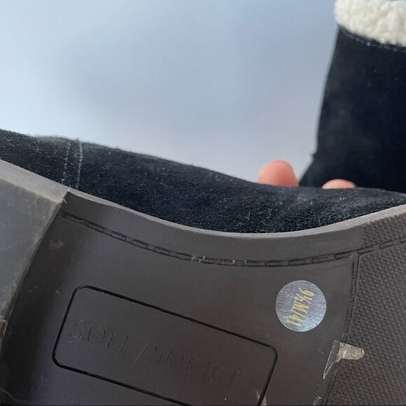 Sole Society Black Faux Suede Flat Boots Women Size 9.5 Lined Almond Toe - Picture 6 of 7